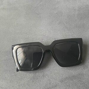 Black Prada Milando glasses